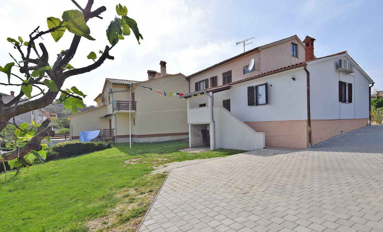 Apartment MADIS&Free Bikes Pula Buitenkant foto